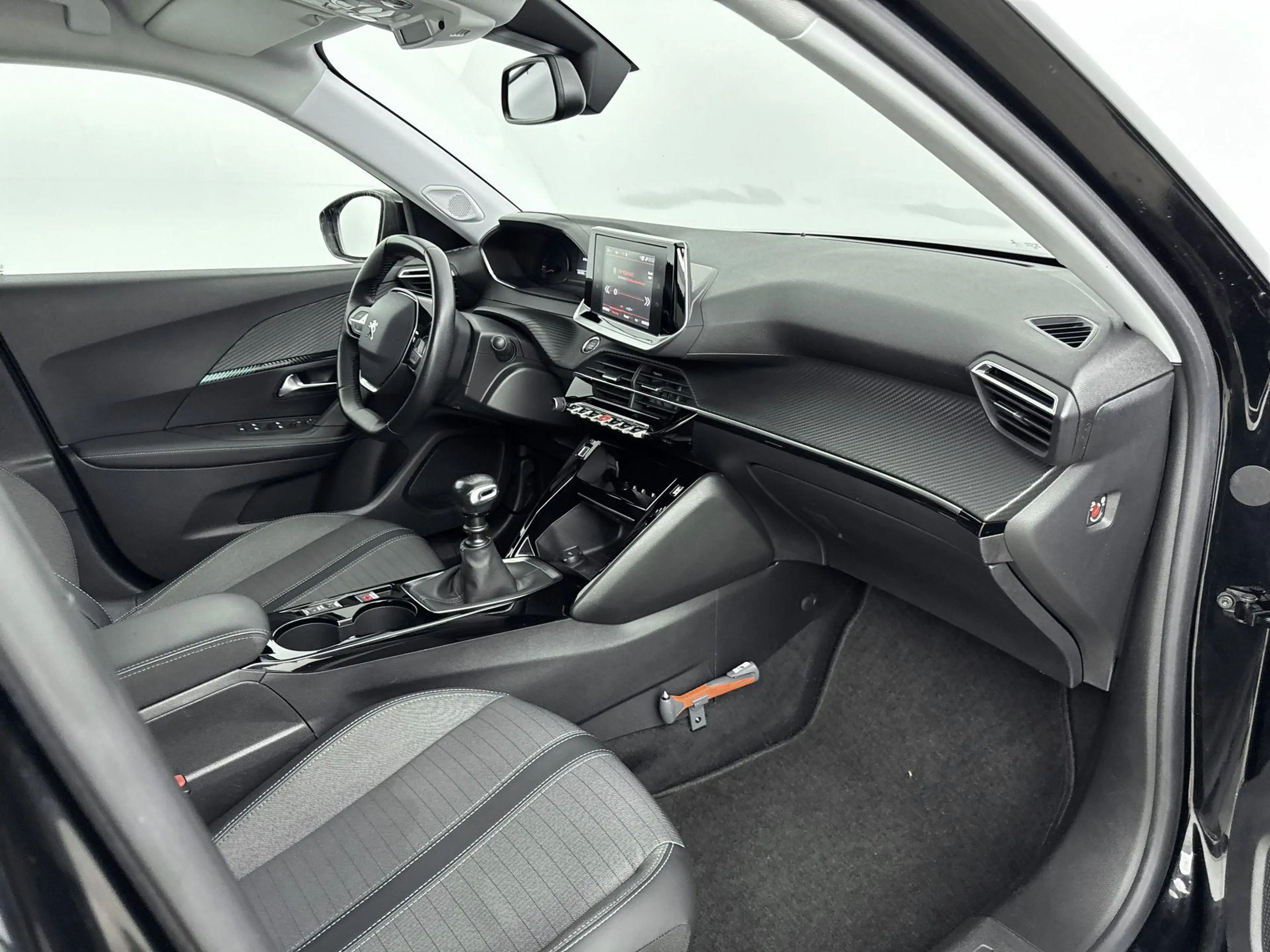 Peugeot 2008 SUV Allure 100pk | Navigatie | Achteruitrijcamera — photo 13