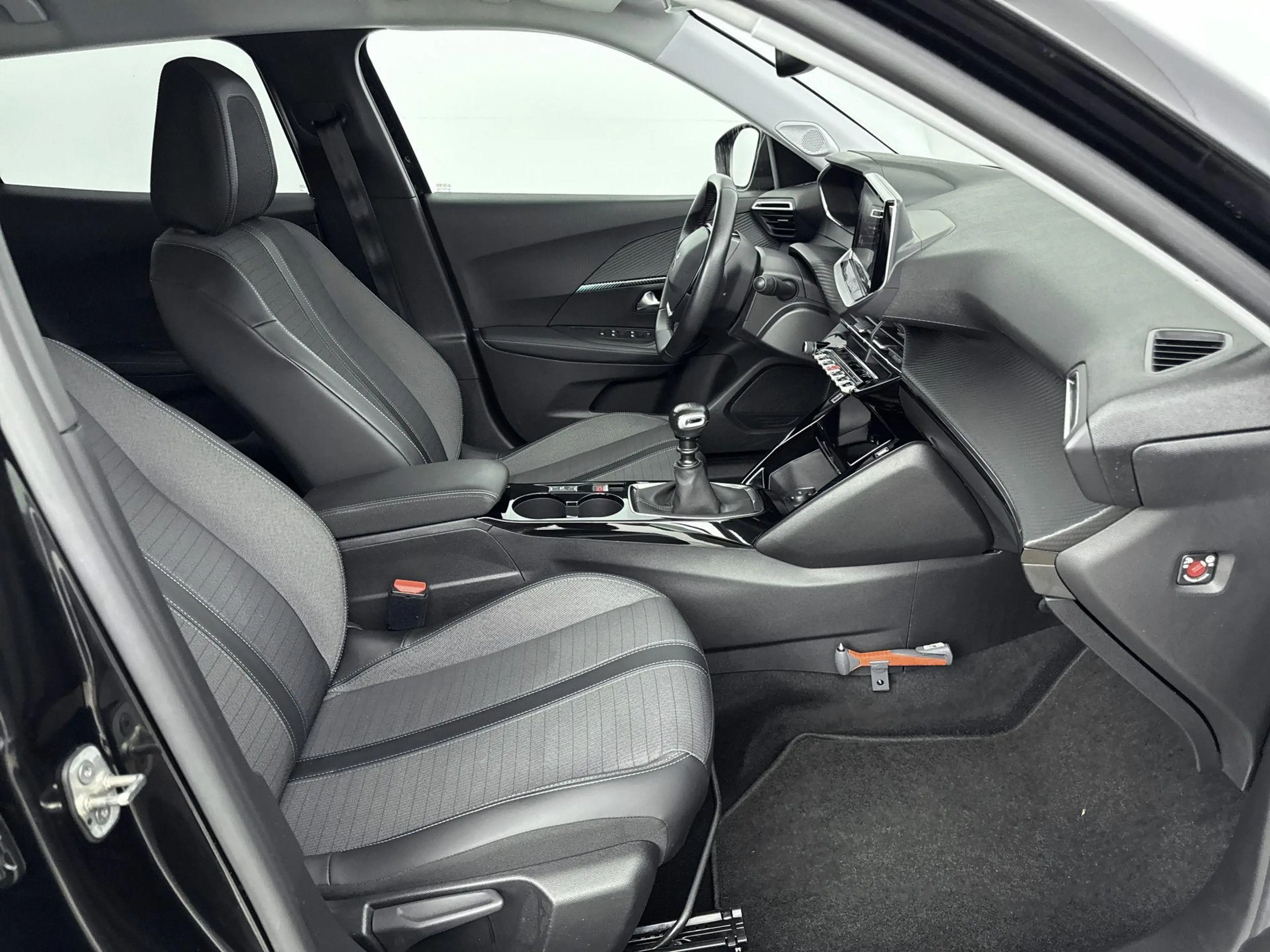 Peugeot 2008 SUV Allure 100pk | Navigatie | Achteruitrijcamera — photo 14