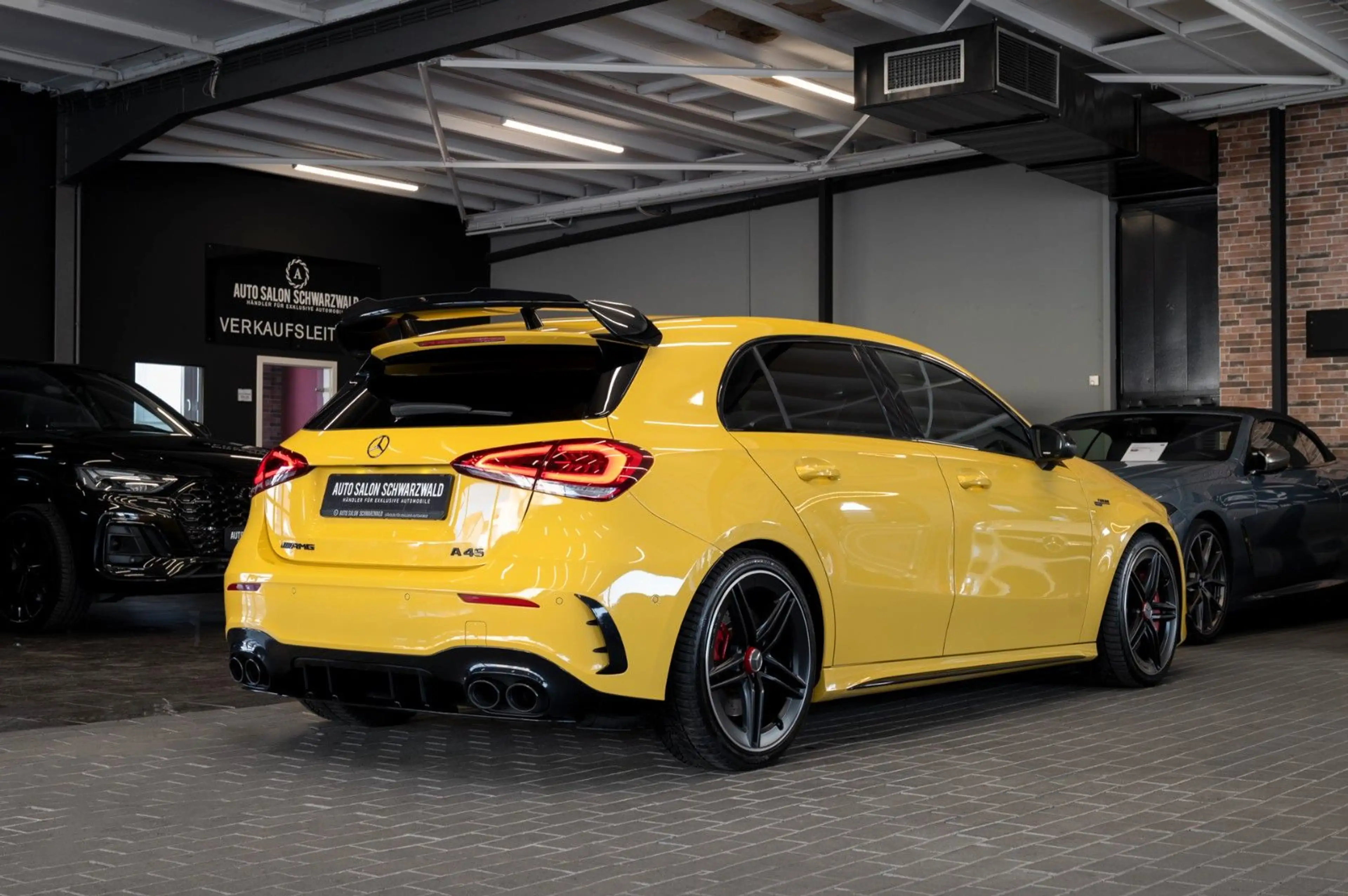 Mercedes-Benz A 45 AMG A45 AMG 4Matic| AERO-PAKET|NIGHT|PANO|ASSISTENZ — photo 7