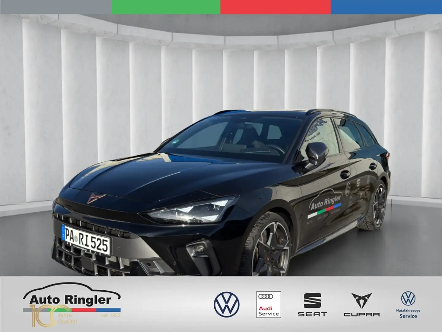 CUPRA Leon Sportstourer 1.5 eTSI+PANO+NAVI+LED+Sennheiser Schwarz - 1