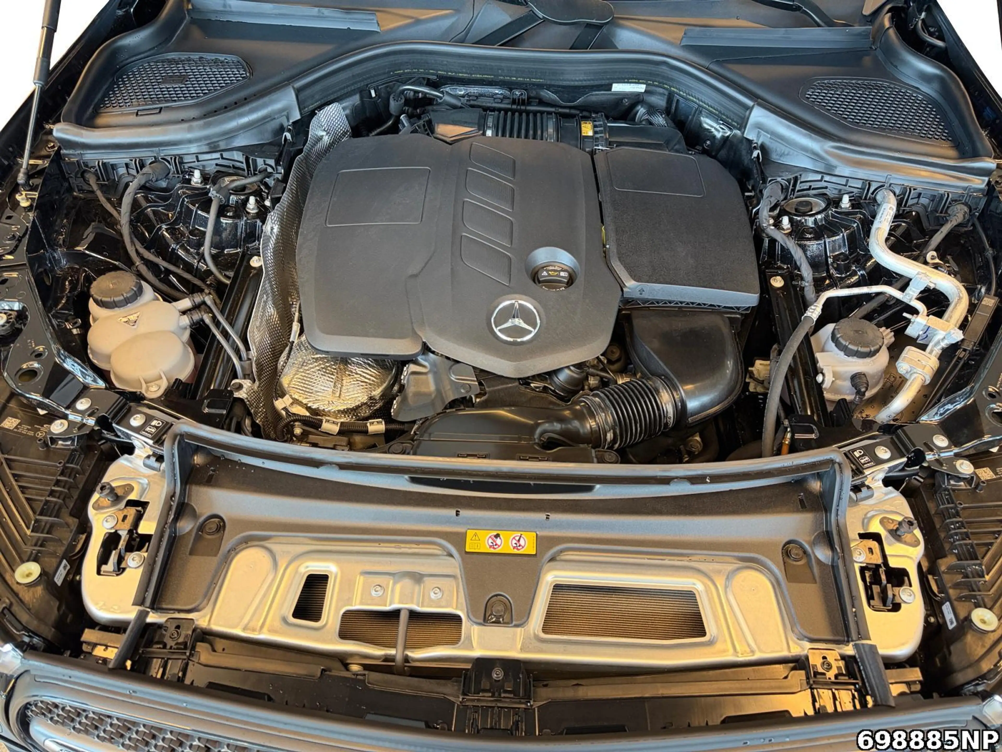 Mercedes-Benz GLC 220 d 4MATIC EDITION+PANO+360°+20"+AHK+ — photo 8