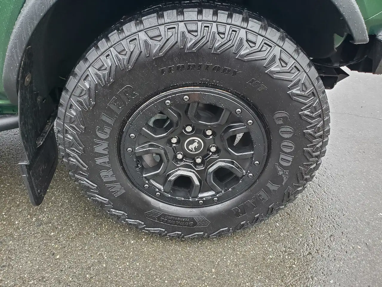 Ford Bronco снимка Ford Bronco