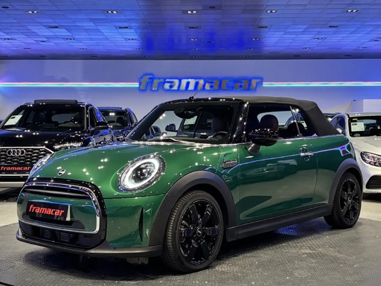 MINI Cooper Cabrio Verde - 1