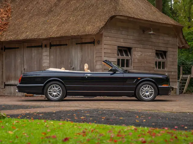 Bentley Azure 6.8 Convertible Series II | Top condition!