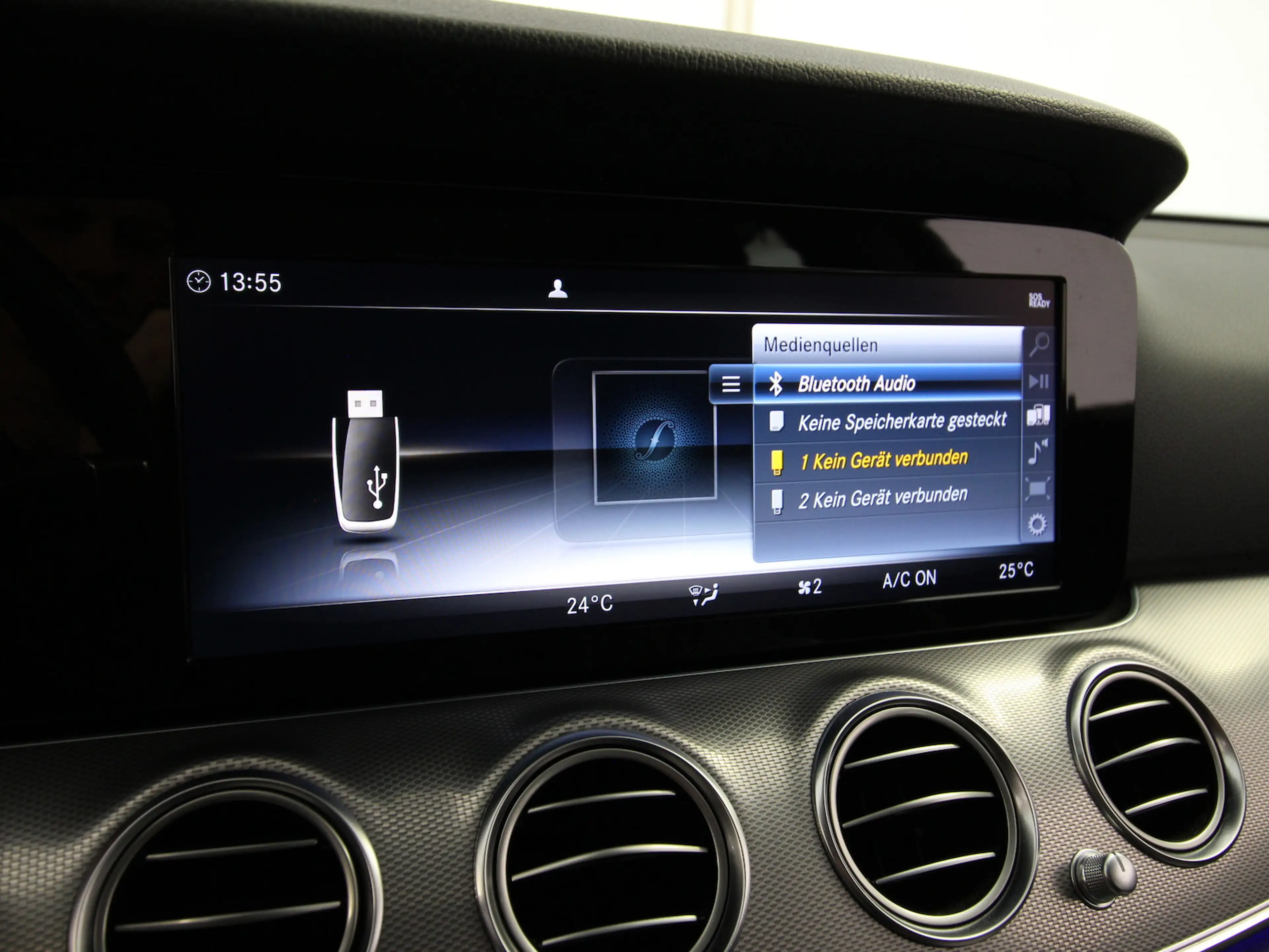 Mercedes-Benz E 220 d Avantgarde NAVI+LED+KAMERA+STANDHEIZUNG — photo 16