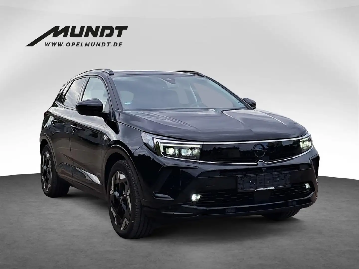 Opel Grandland GSe Plug-in Hybrid 4 Schwarz - 2
