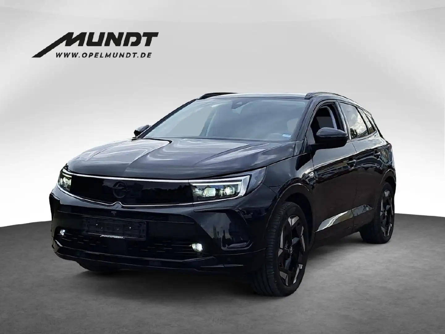 Opel Grandland GSe Plug-in Hybrid 4 Schwarz - 1