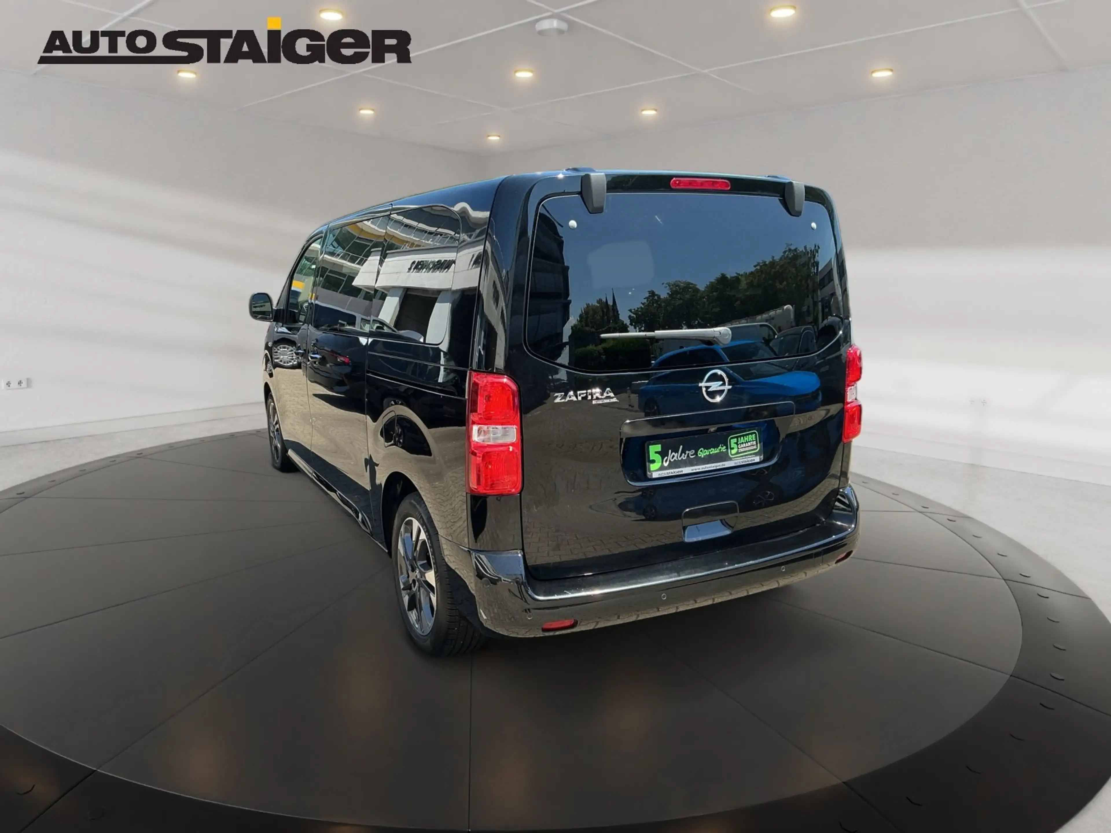Opel Zafira Life 2.0 Tourer M ACC+Navi+HeadUp+Pano — photo 8