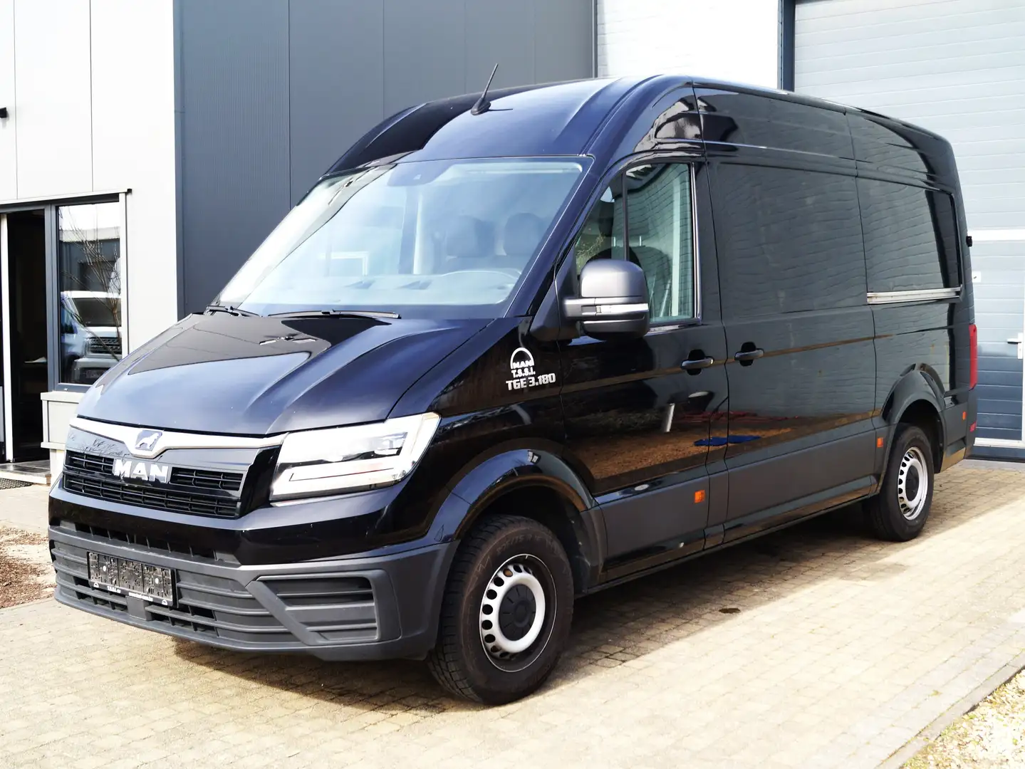 MAN TGE 2.0 TDi 3.180/L3H2/Cam/ACC/Led/Btw Wagen Noir - 1