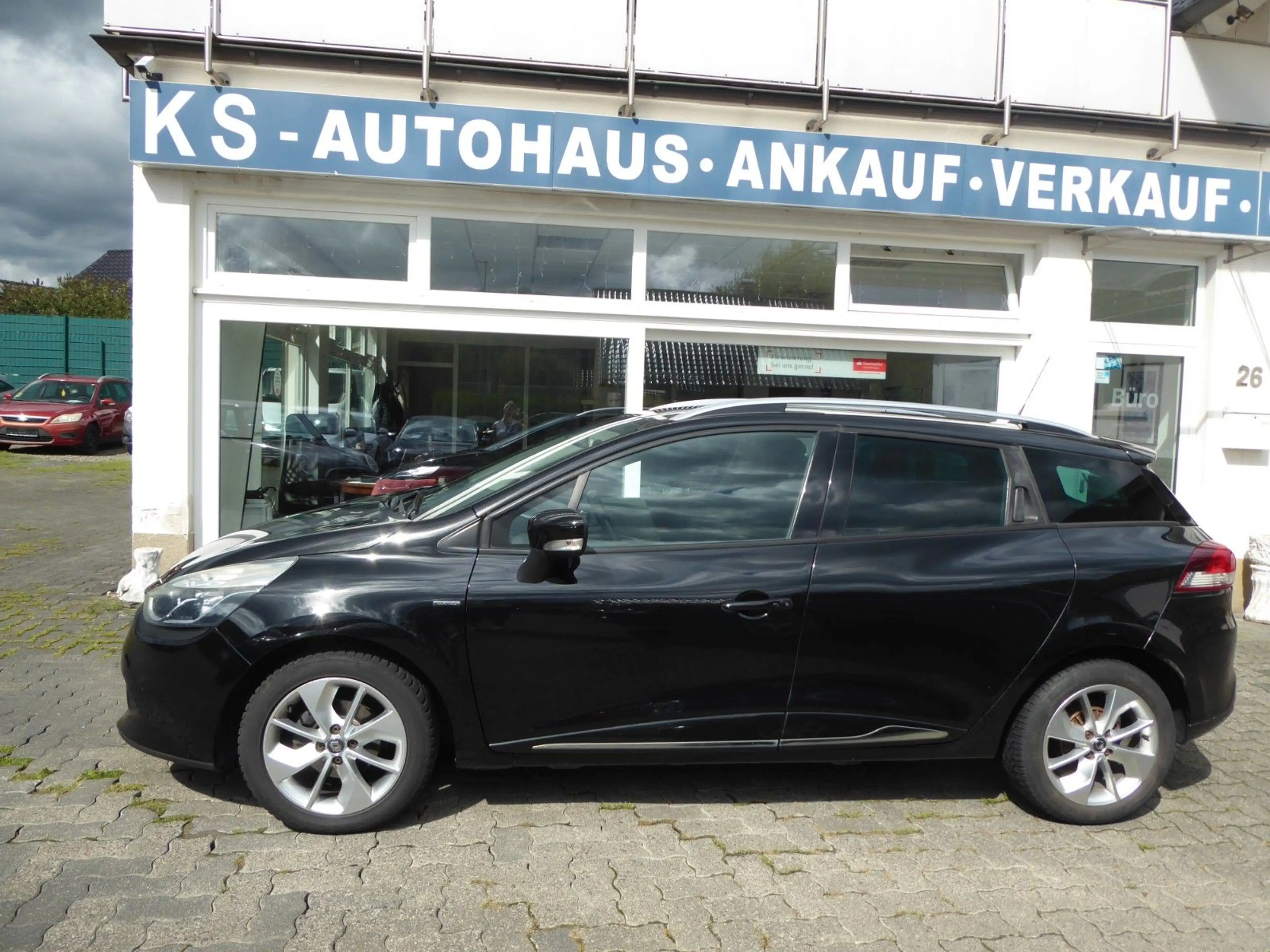 Renault Clio IV Grandtour Limited — photo 5