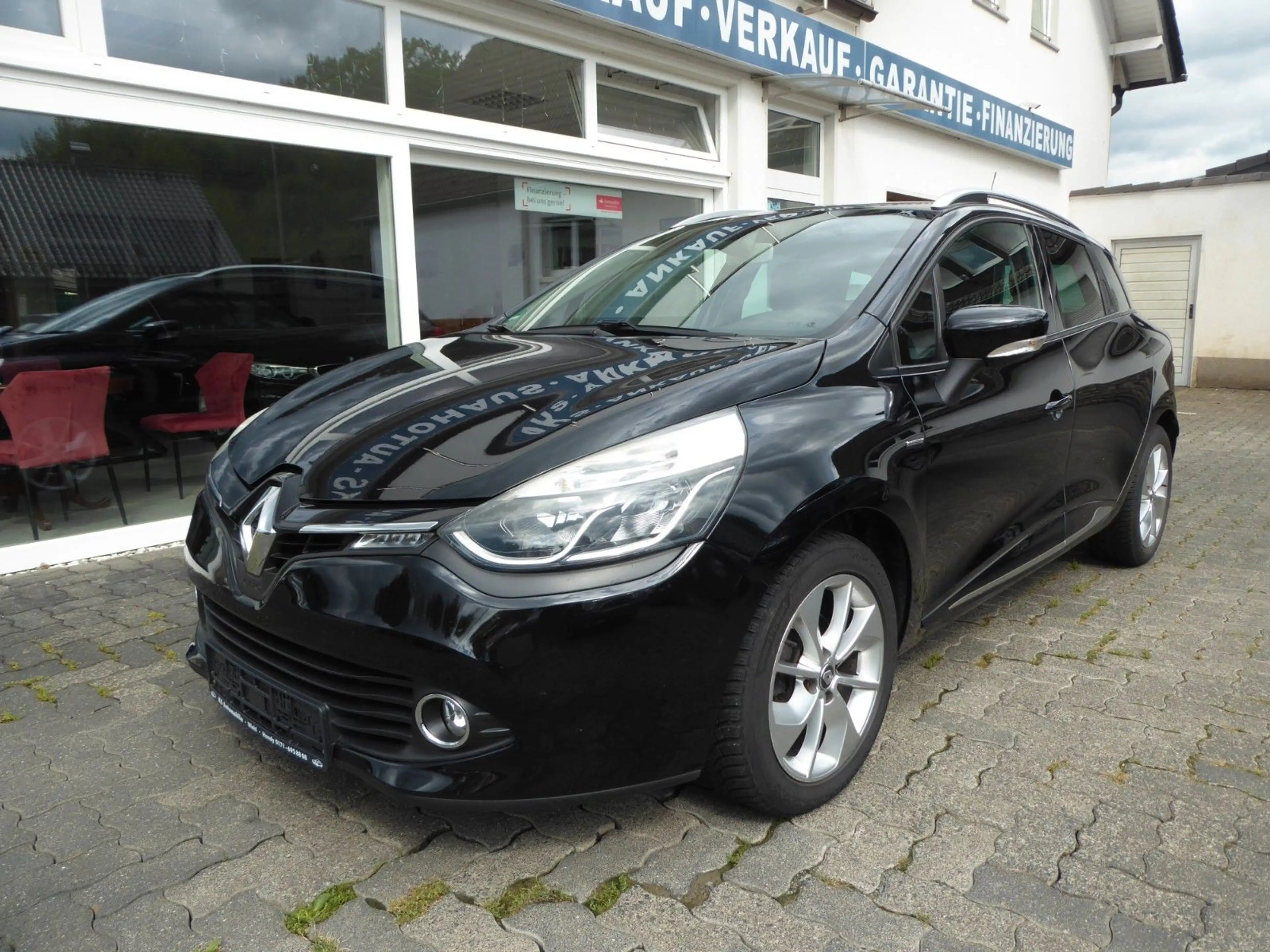 Renault Clio IV Grandtour Limited — photo 3