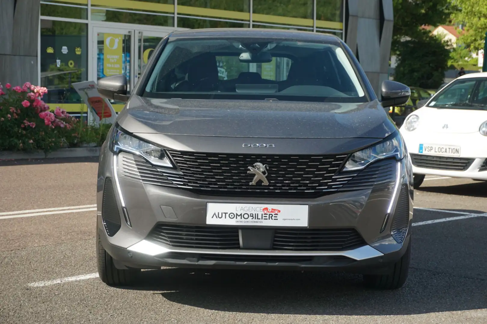 Peugeot 5008 1.5 BlueHDI 130 ch Active Pack Gris - 2