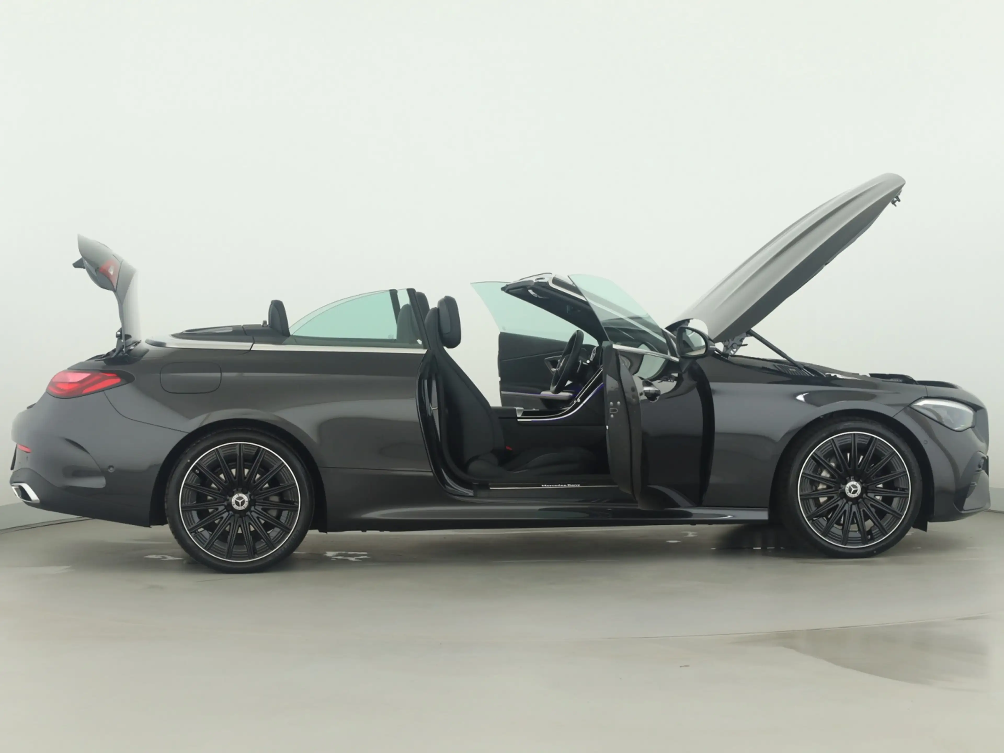 Mercedes-Benz CLE 200 Cabrio AMG Line Adv Plus*Airscarf*Aircap — photo 8