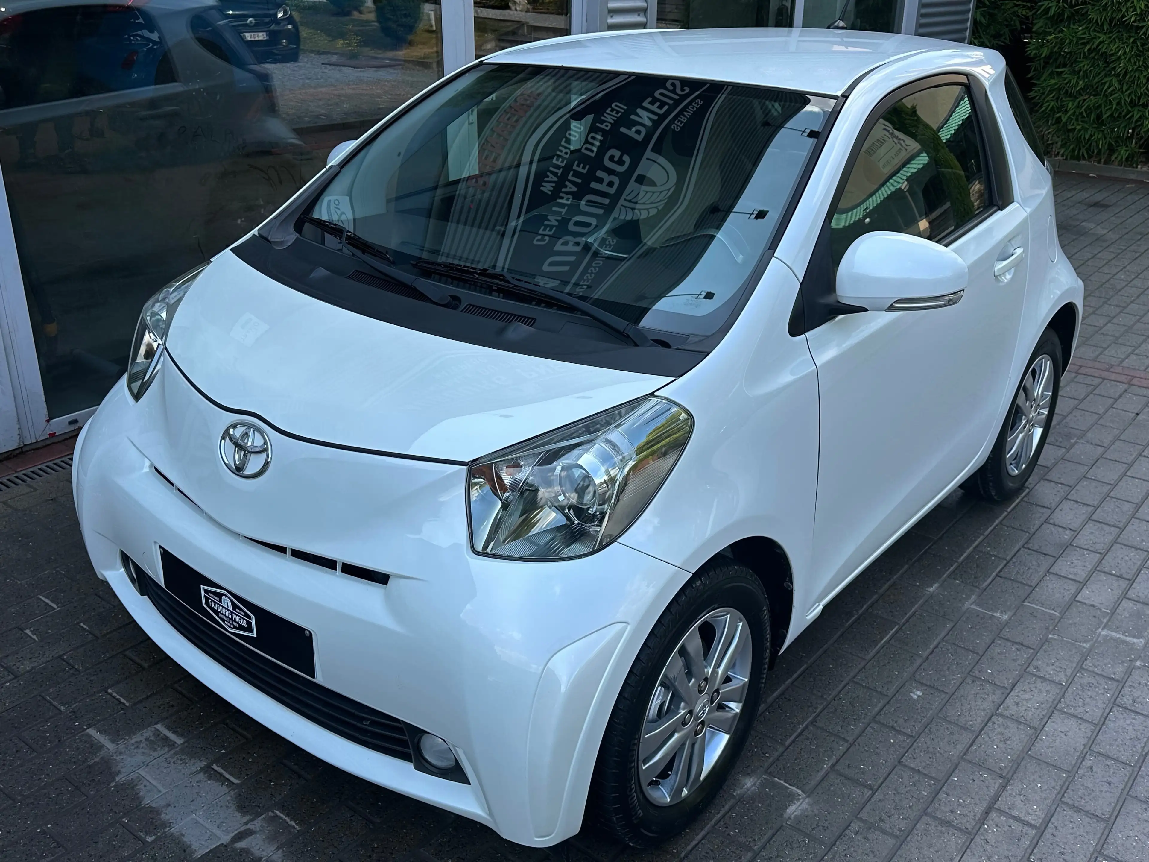 Toyota iQ *1-PROPRIETAIRE/1-OWNER* ! 35.000KM ! *NAVIGATION* — photo 8