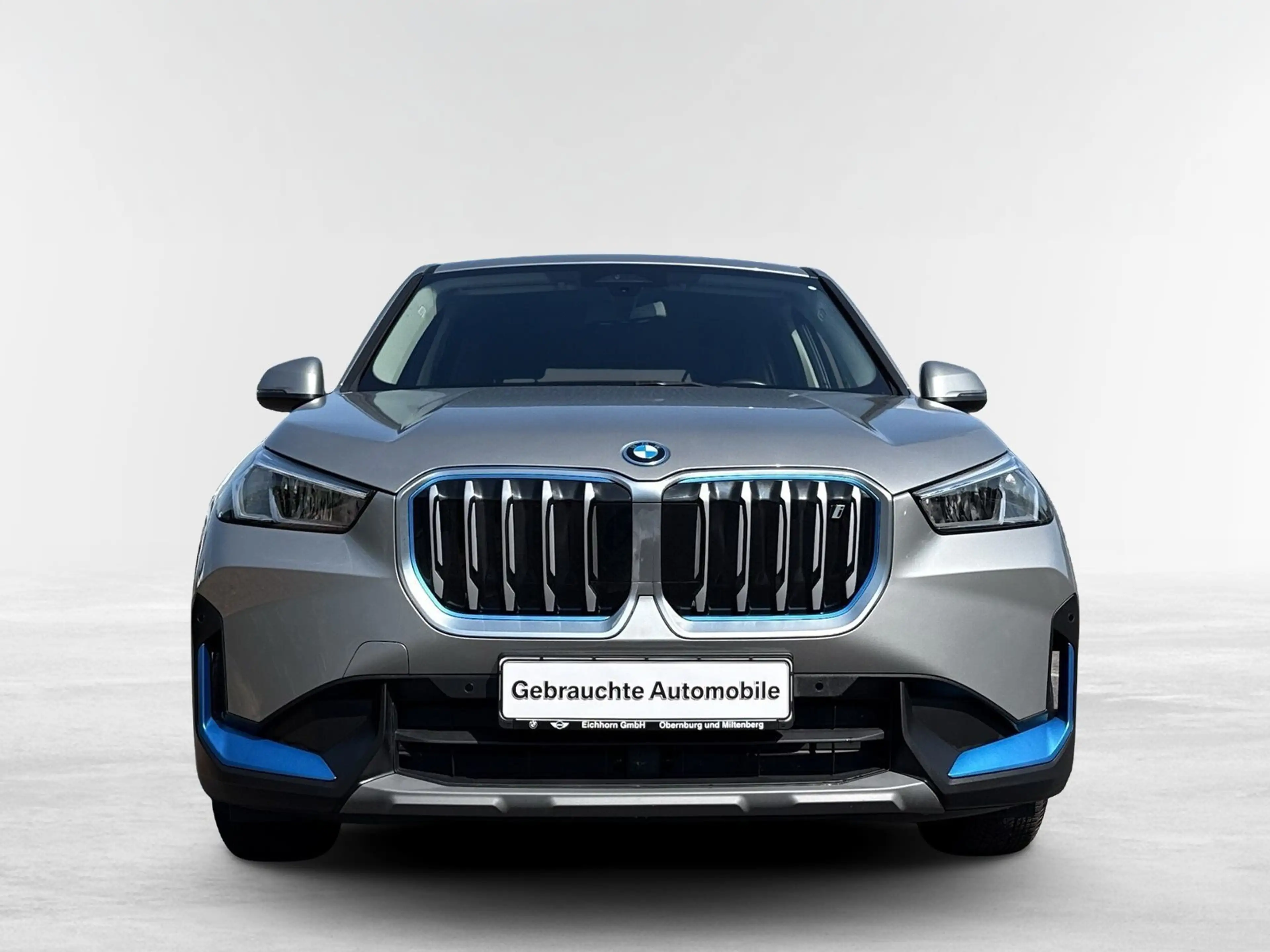 BMW iX1 xDrive30 *NAVI.RFK.AKTIVSITZ.LED-SW* — photo 2