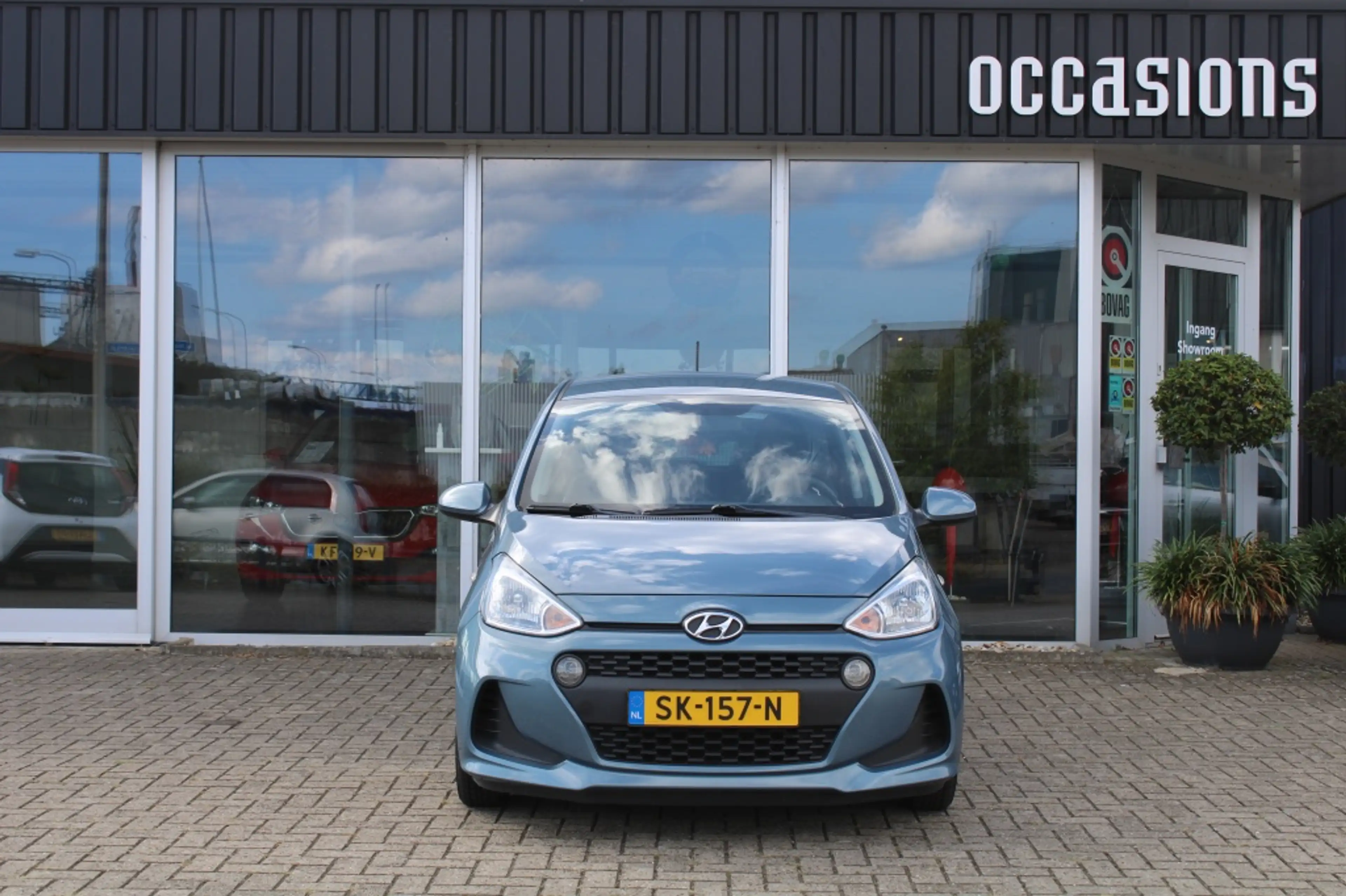Hyundai i10 1.0i Comfort — photo 3