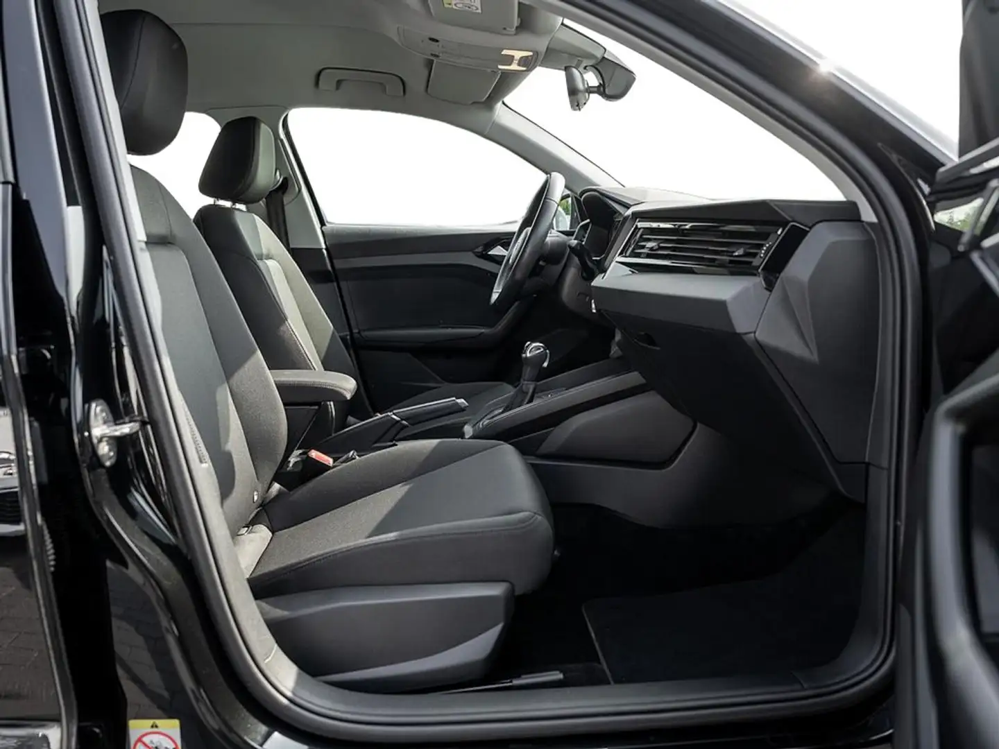 Audi A1 Sportback 25 TFSI LED Alu SHZ Virtual PDC Noir - 2
