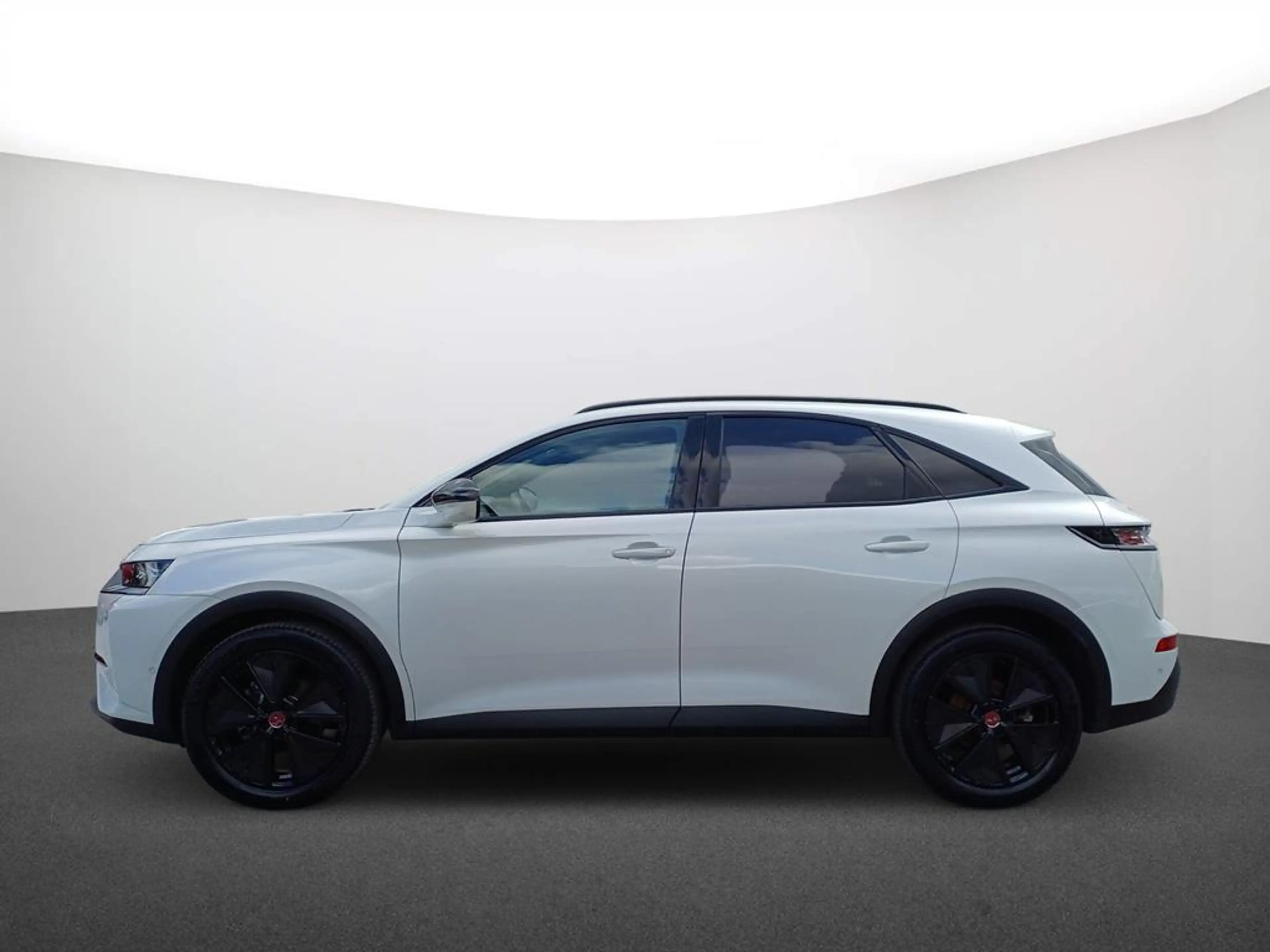 DS Automobiles DS 7 DS 7 PERFORMANCE LINE + BlueHDi 130 EAT8 — photo 5