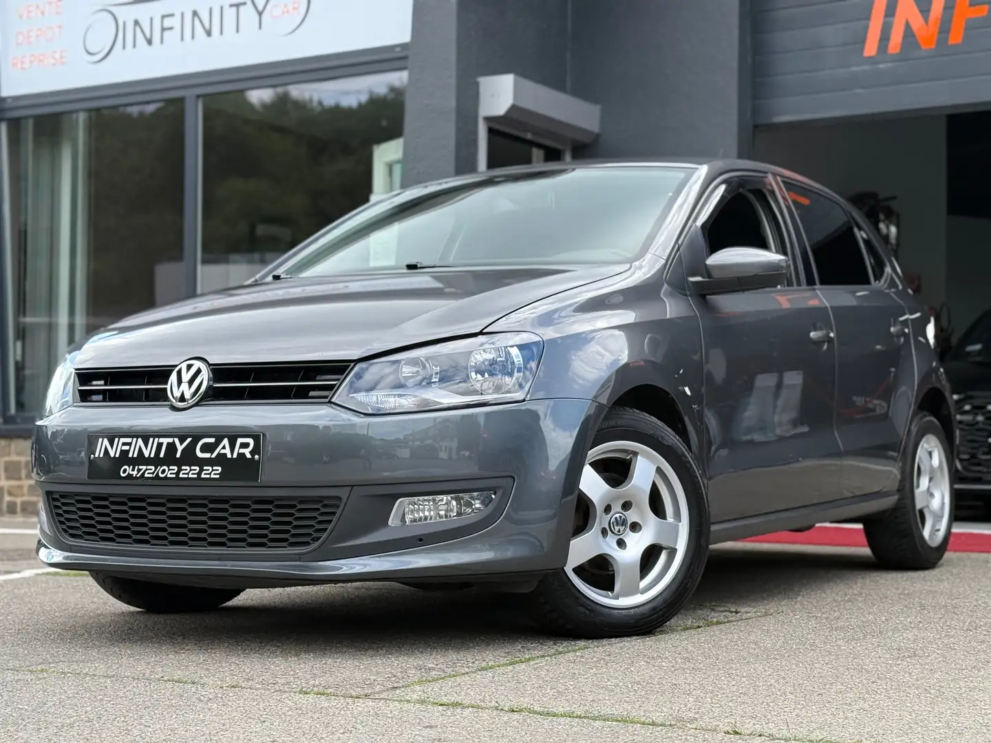 Volkswagen Polo Polo 1.4i Trendline Срібний - 2