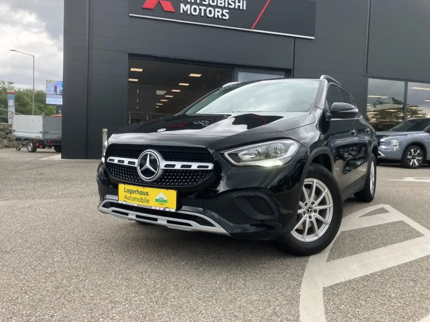Mercedes-Benz GLA 180 Mercedes GLA 180d Negro - 1