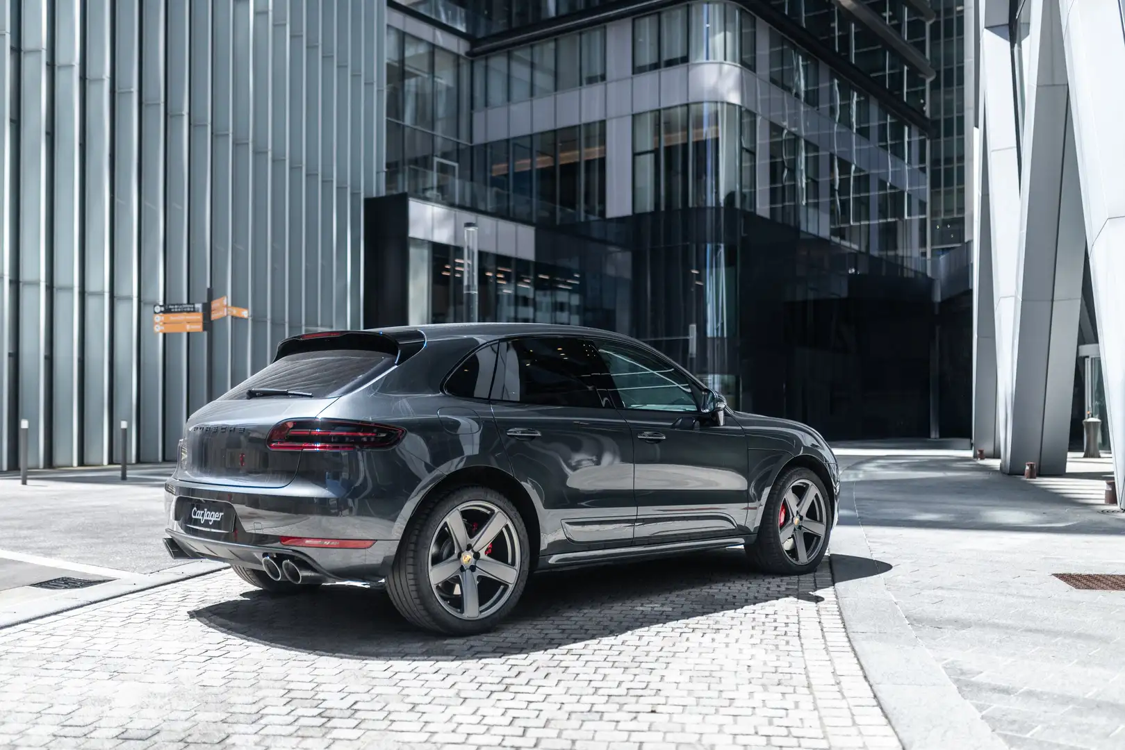Porsche Macan Turbo  Pack Performance / APPROVED 07/26 Grigio - 2