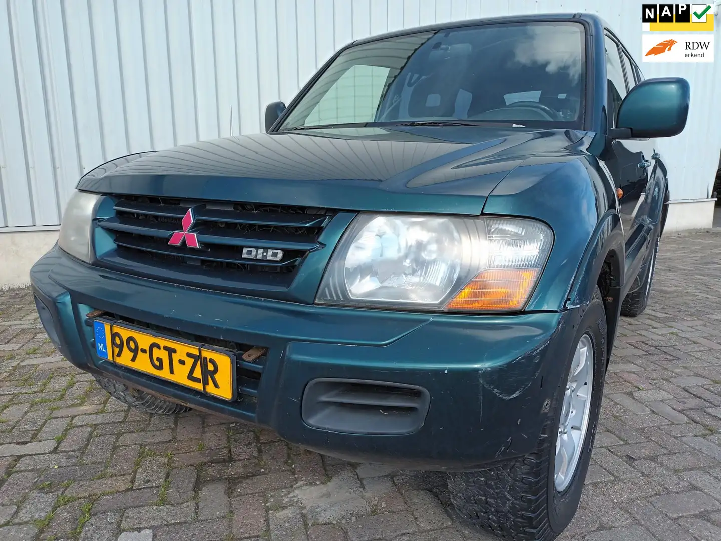 Mitsubishi Pajero 3.2 Di-D GLS Long Body - Airco - Export - BTW Groen - 1