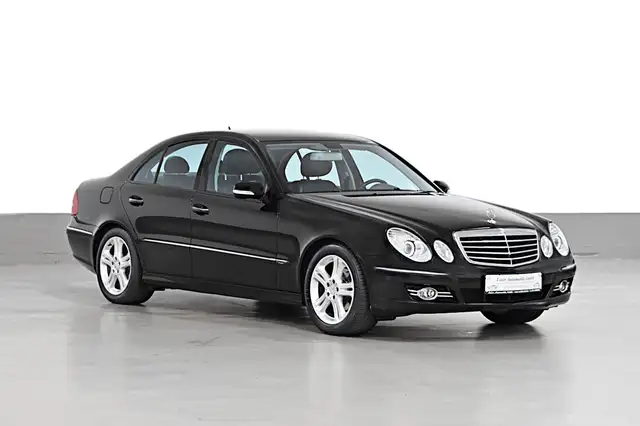 Mercedes-Benz E 300 V6 CDI BLUETEC 7G-TRONIC AVANTGARDE
