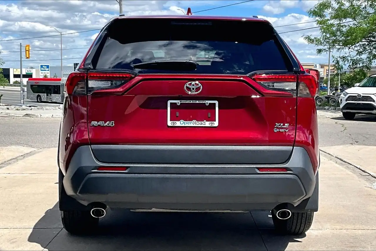 Toyota RAV 4 снимка Toyota RAV 4