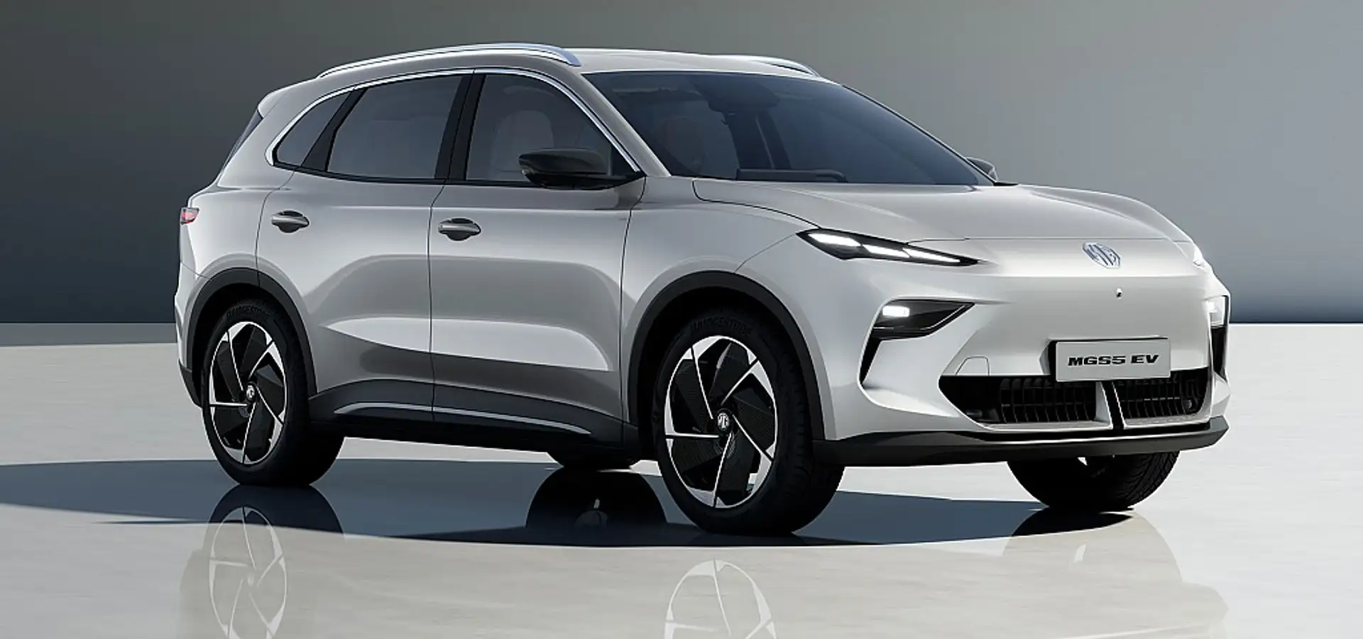 MG MGS5 EV Luxury Longe Range Argintiu - 1