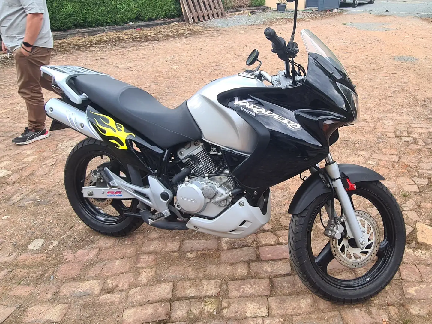 Honda Varadero XL125V Černá - 2