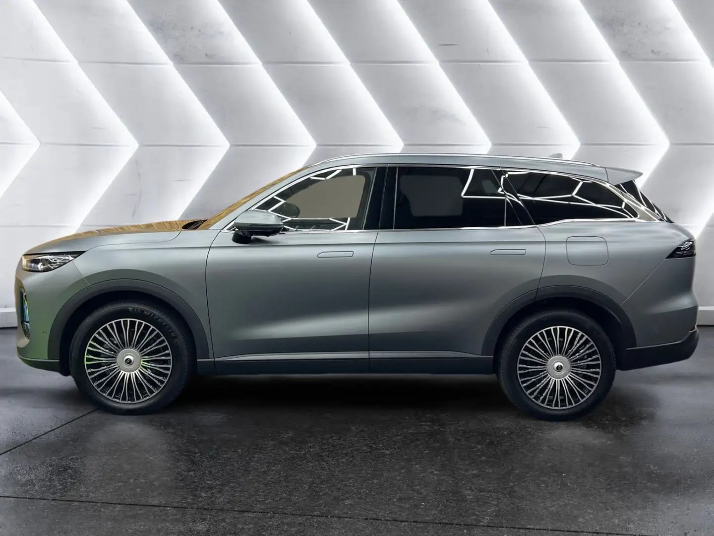 Chery Tiggo 9 | PHEV | Unique | Leder Schwarz | Matt Grau Grau - 2