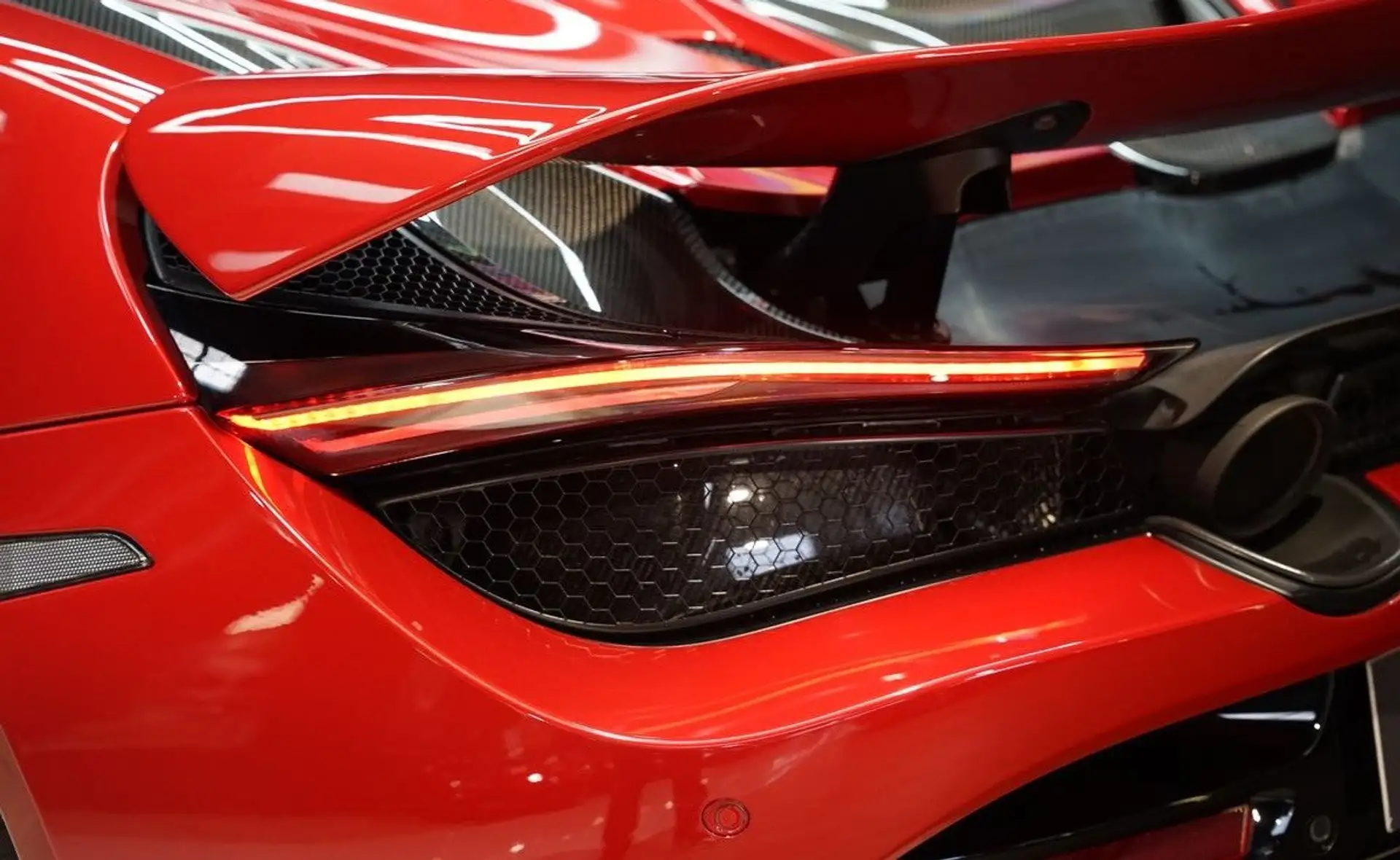 맥라렌 720S 720 Sport Spider 2018 빨강 사진 7