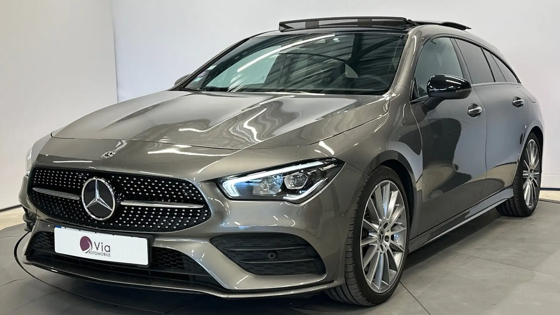 Mercedes-Benz CL 250 7G-DCT 4Matic AMG Line ATTELAGE Gris - 1