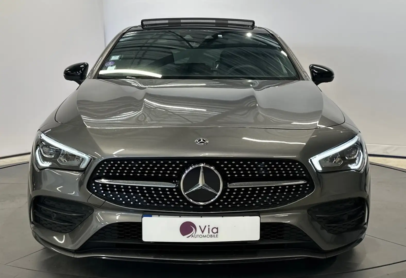 Mercedes-Benz CL 250 7G-DCT 4Matic AMG Line ATTELAGE Gris - 2