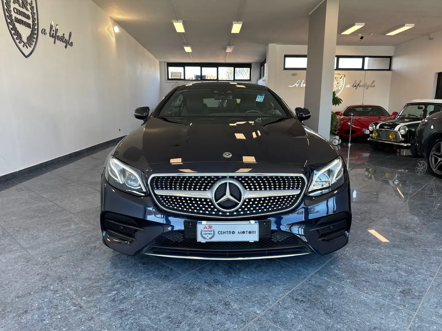 Mercedes-Benz E 220 d Coupè 4matic Amg Premium Plus Tetto Full Opt Blu/Azzurro - 2