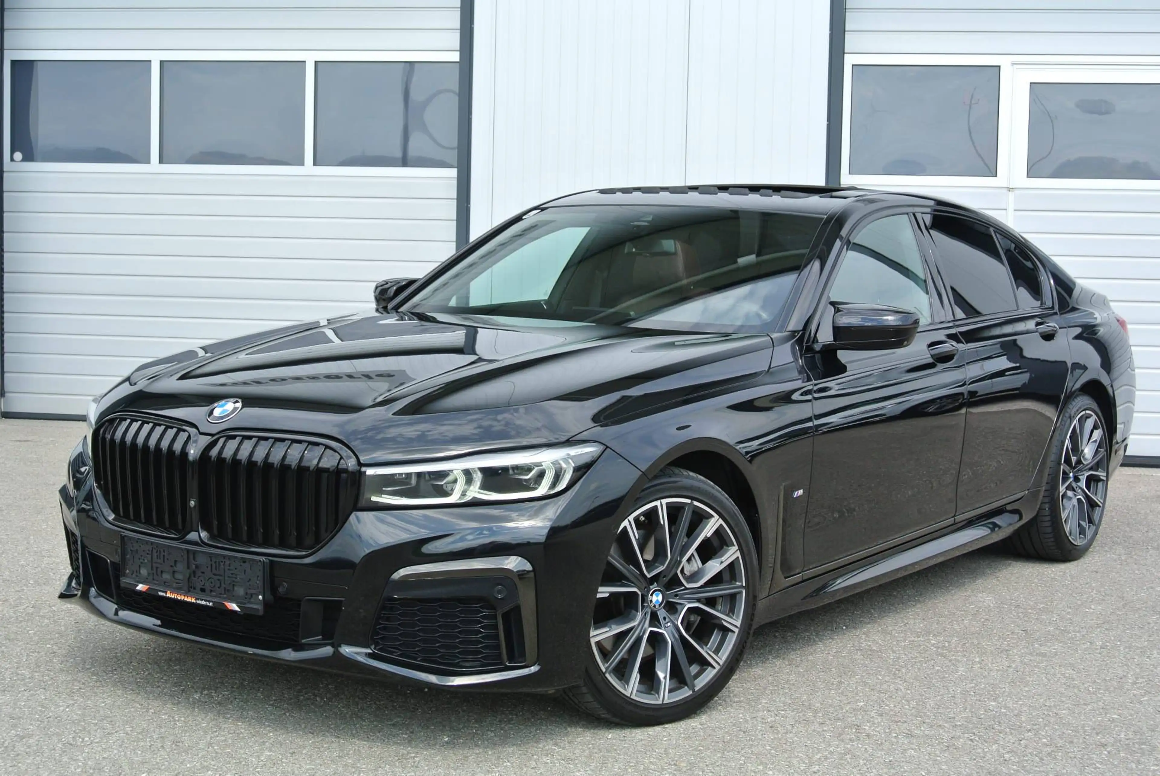 BMW 740 d xDrive Aut. ** M-Paket * LEDER * SD * HUD * — photo 4