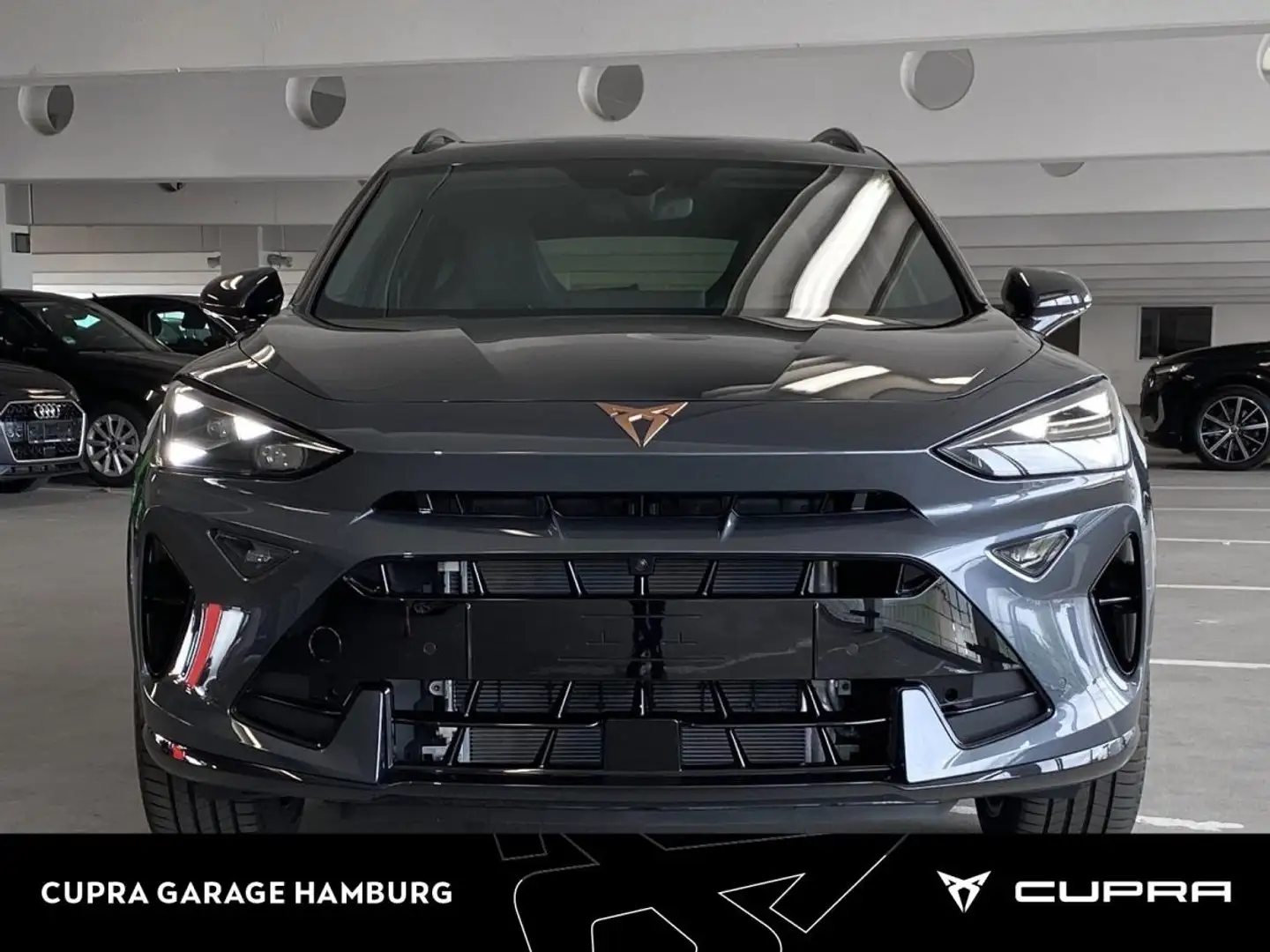 CUPRA Formentor VZ 1.5 e-HYBRID 6-Gang-DSG Grau - 2