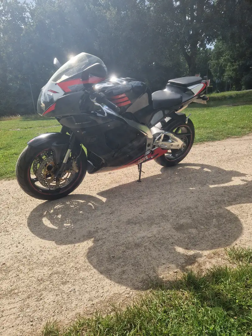 Aprilia RSV Mille Rood - 2