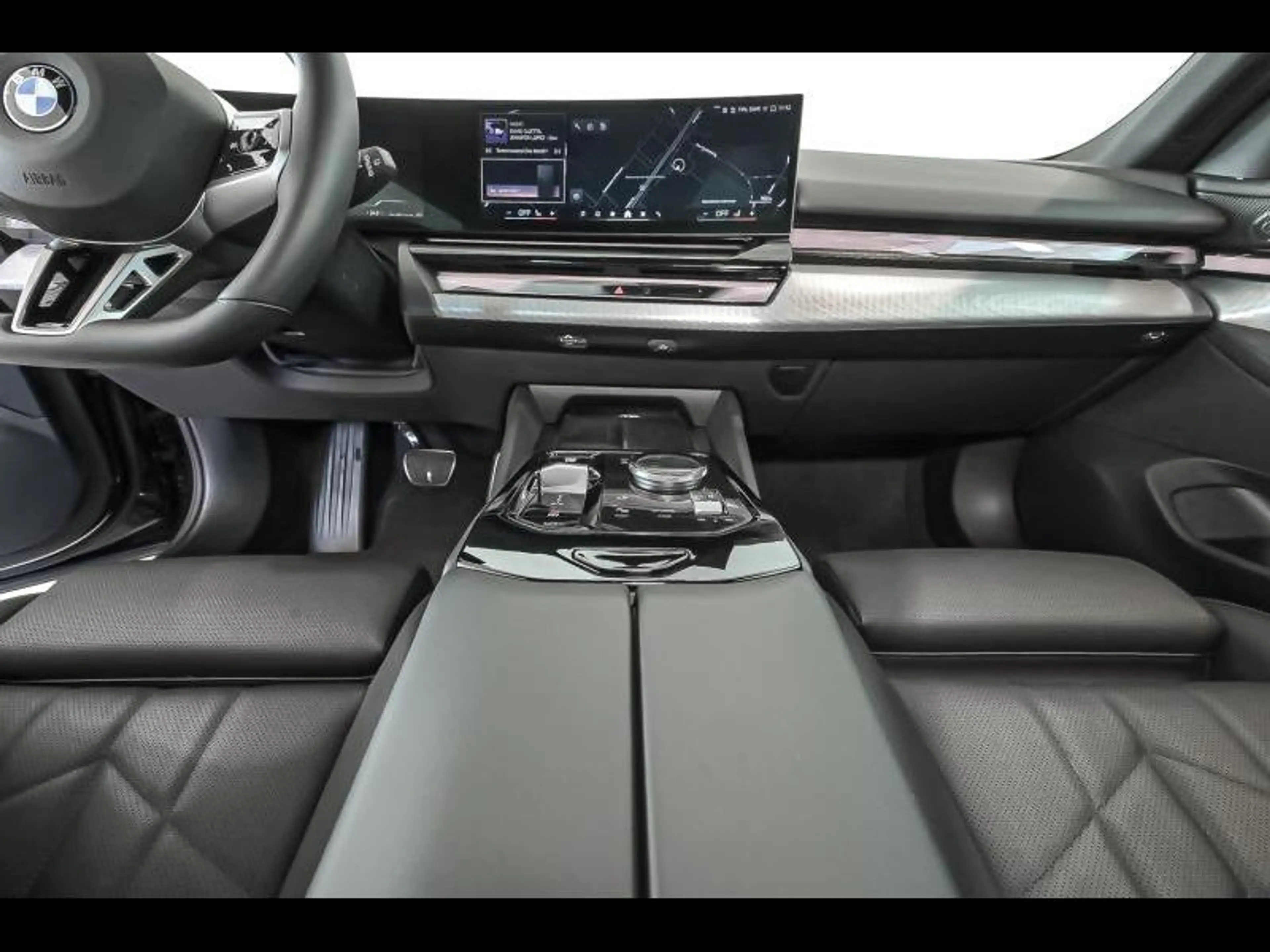 BMW 520 i Touring - M Sport | Pano | 360Cam | Comfort | Me — photo 7
