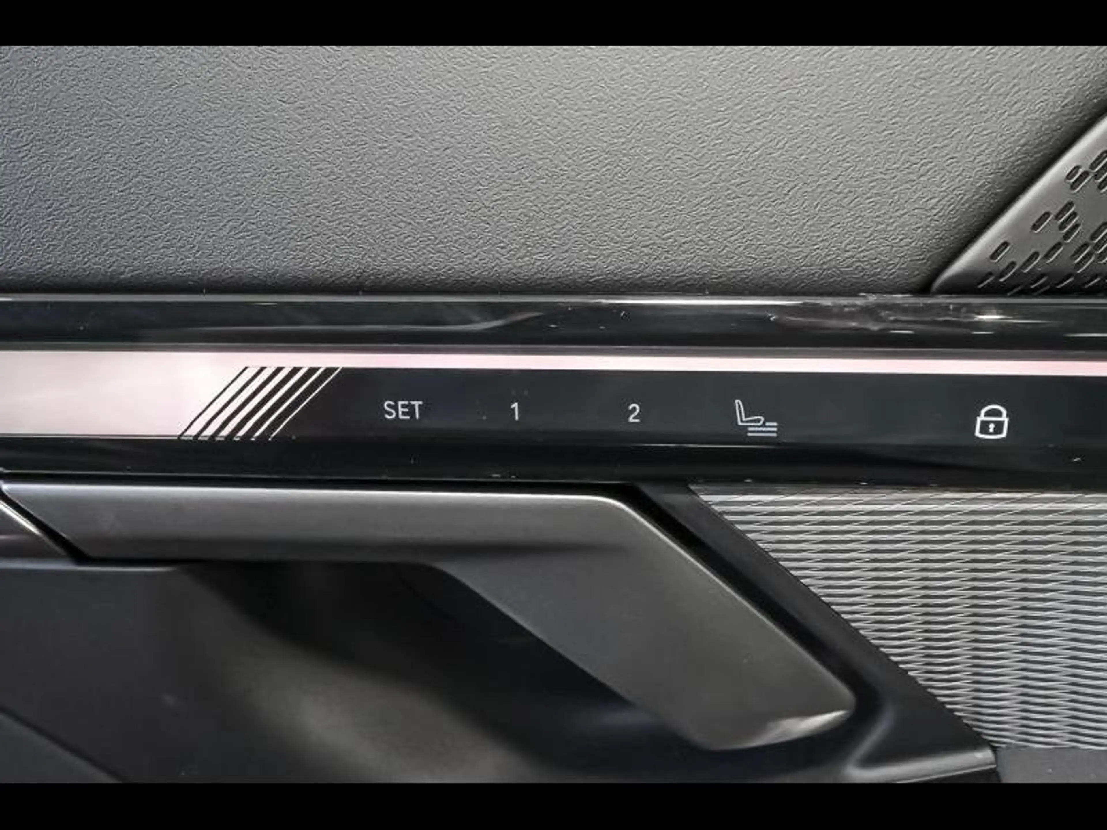 BMW 520 i Touring - M Sport | Pano | 360Cam | Comfort | Me — photo 19