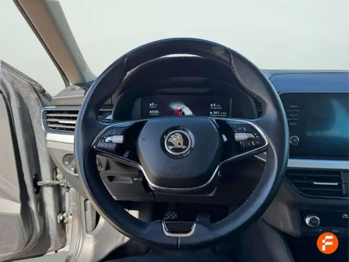 Škoda Kamiq 1.5 TSI Selection 2023, foto 13