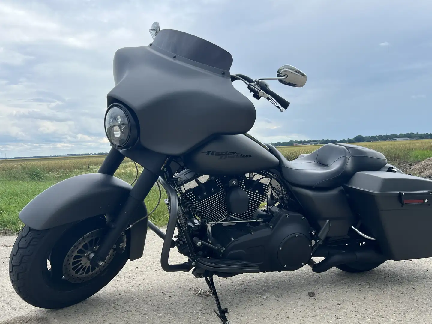 Harley-Davidson Street Glide bagger Negru - 2