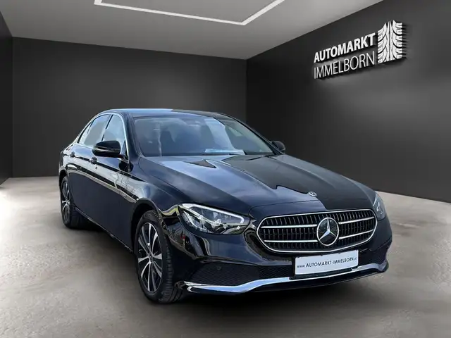 Mercedes-Benz E-Class view 2
