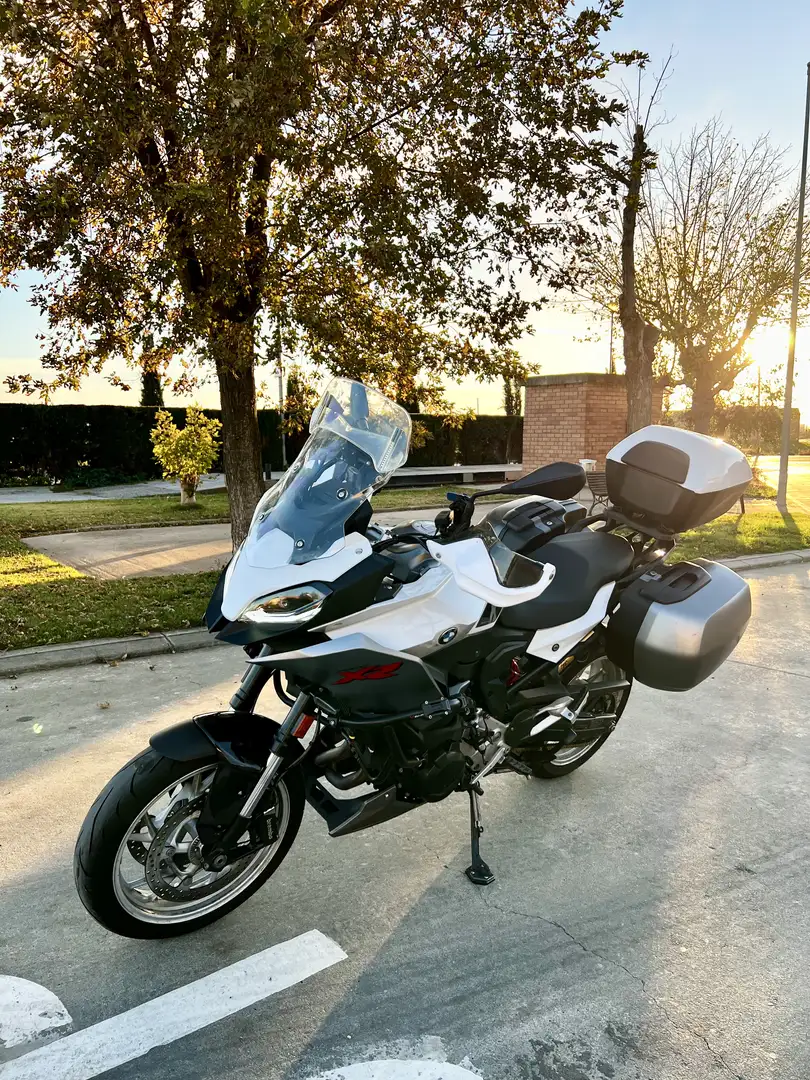 BMW F 900 XR a2 Blanco - 1