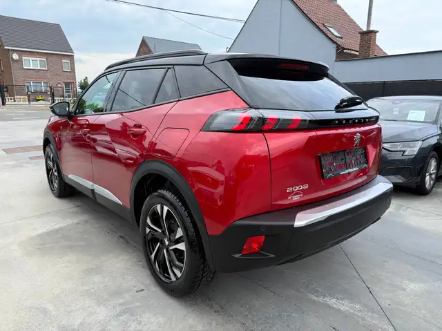 Peugeot 2008 view 7