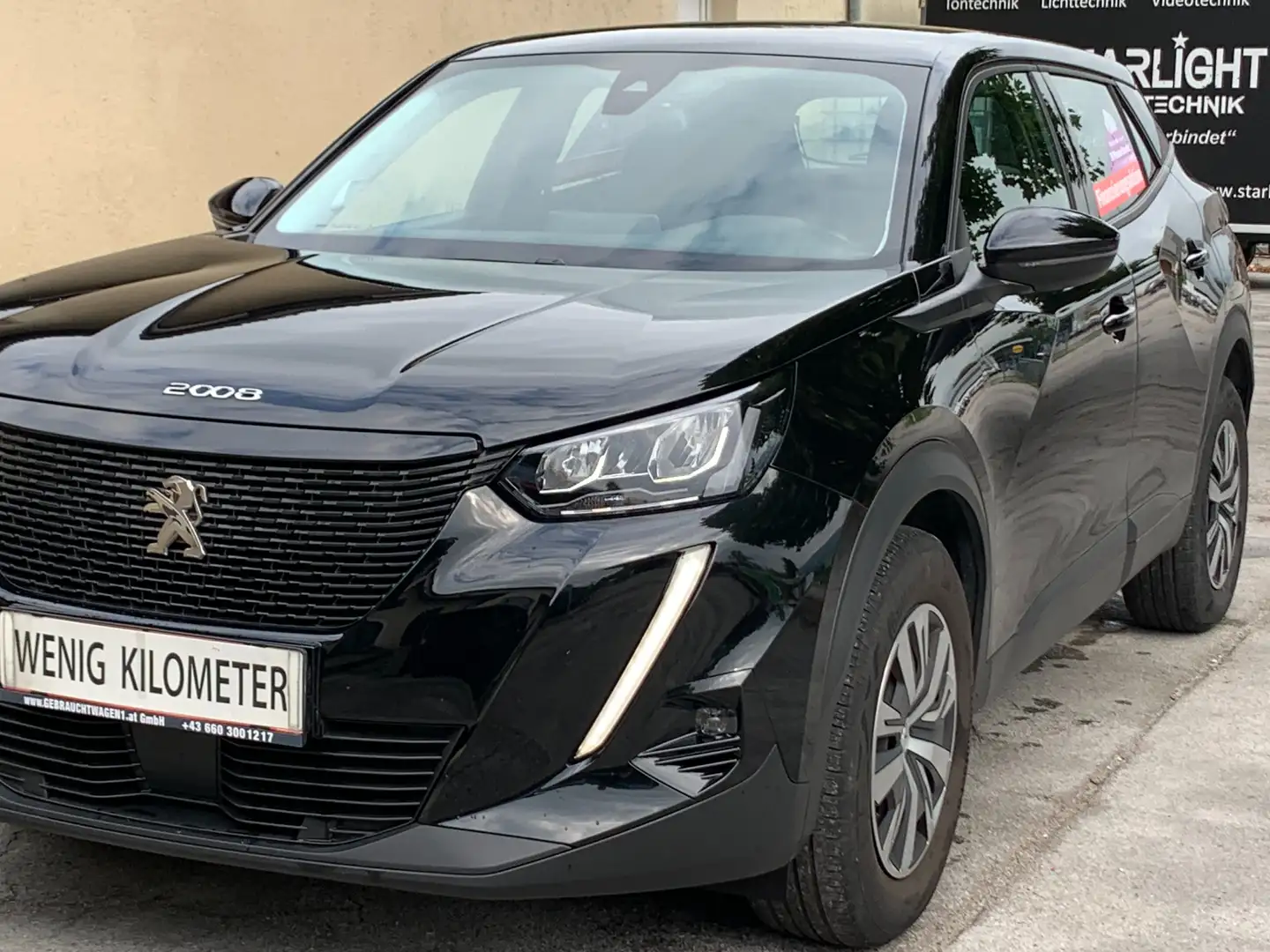 Peugeot 2008 Active, RESERVIERT Schwarz - 1