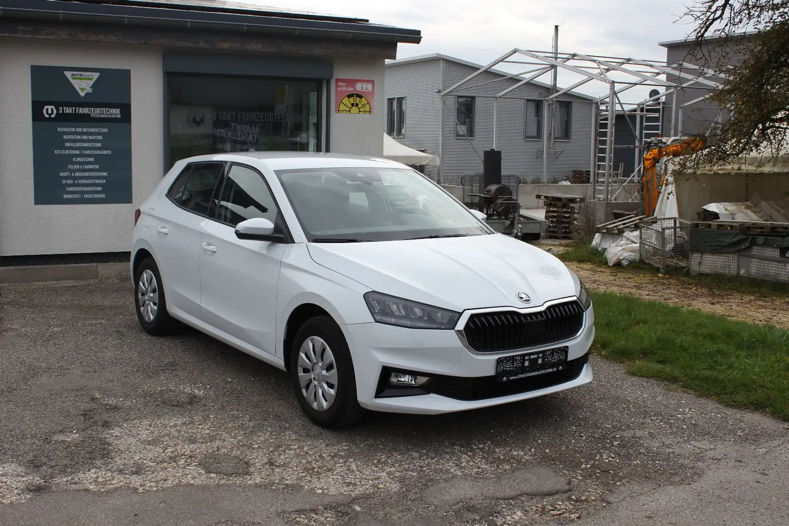Skoda Fabia Selection+LED+SHZ+PDC Blanc - 1