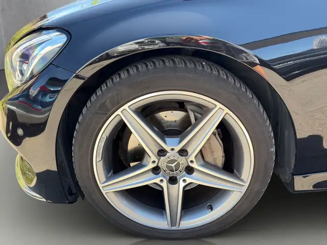 Mercedes-Benz C Class view 15