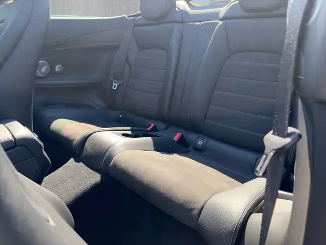 Mercedes-Benz C Class view 11