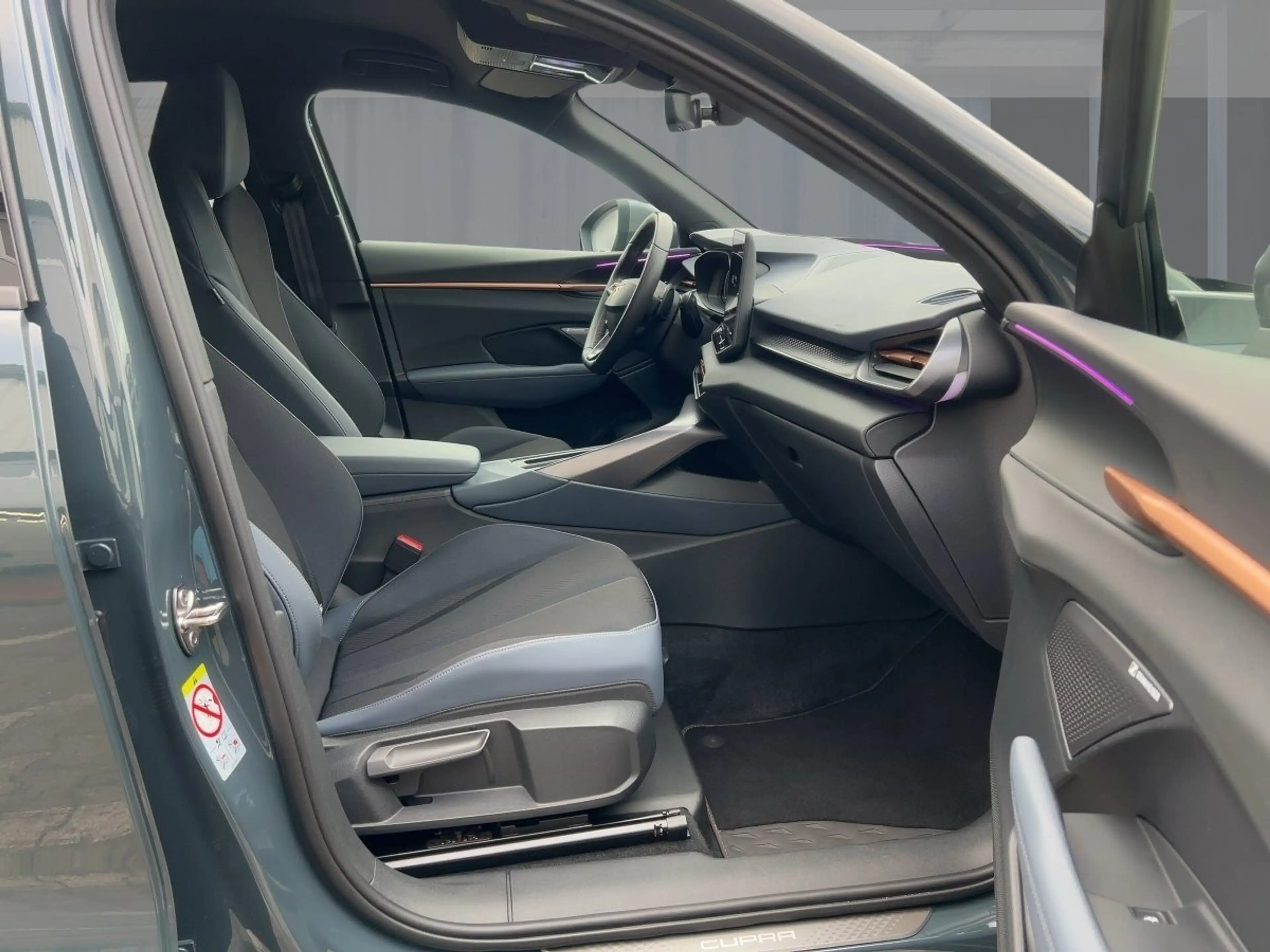 CUPRA Terramar CUPRA 1.5 TSI Apple CarPlay SHZ PDC KLIMA — photo 8